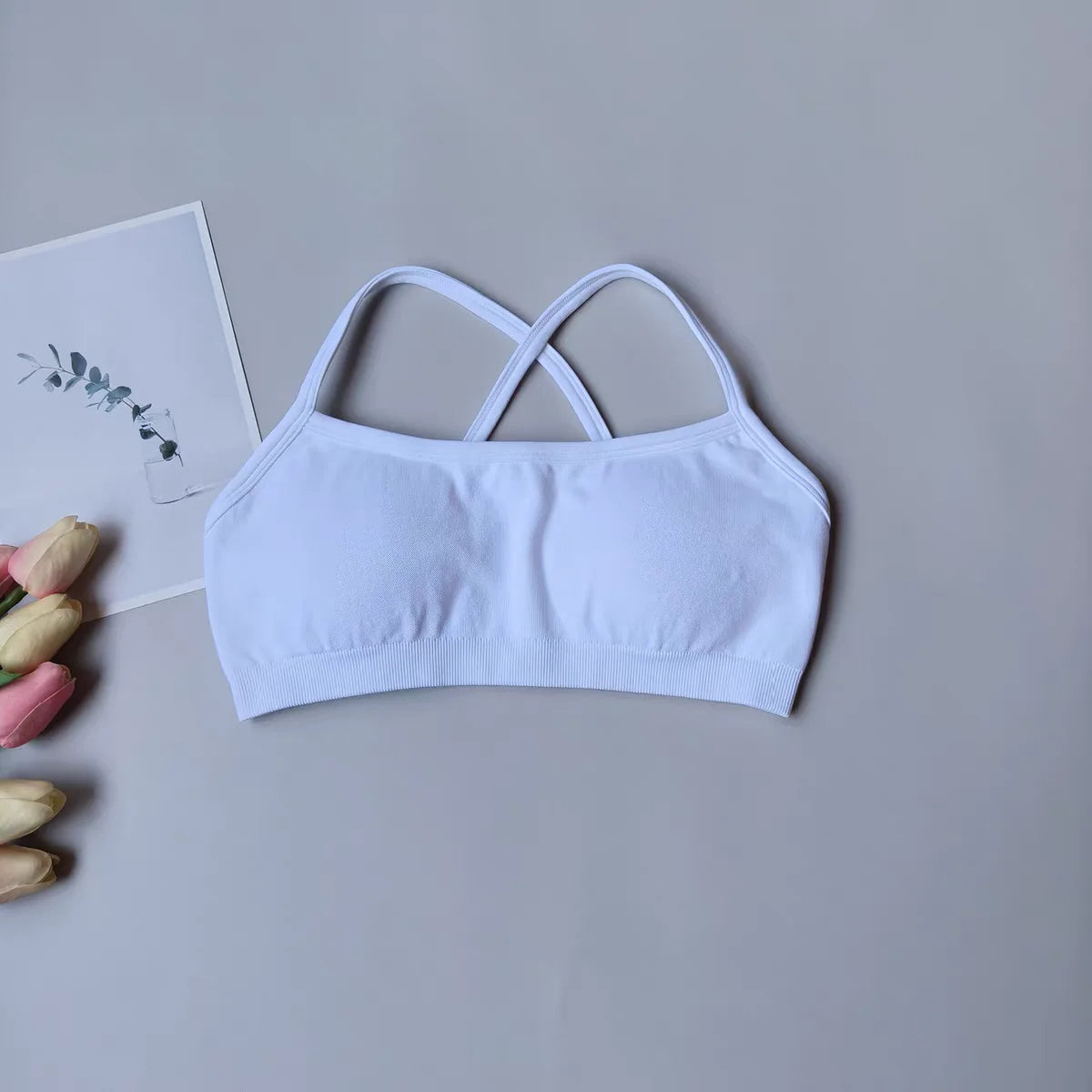 Seamless Women Racerback Yoga Sports Bra for Fitness and Running