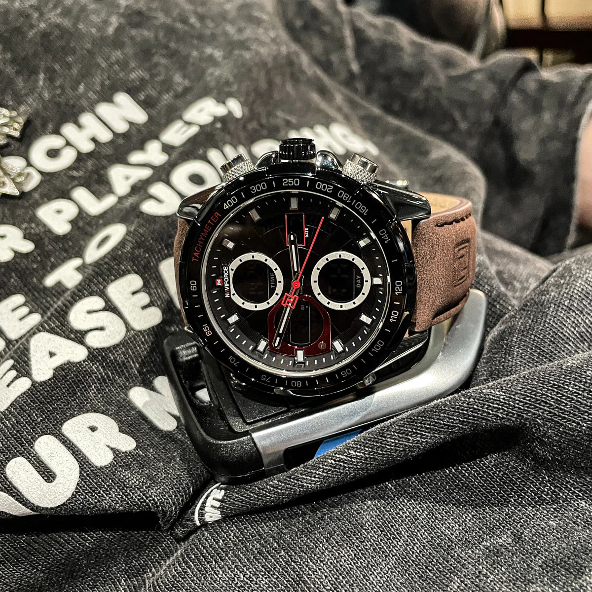 Men Dual Display Digital Analog Watch Green Suede Leather Strap Tachymeter Bezel Waterproof Military Outdoor Multifunctional Sports Quartz Wristwatch for Men