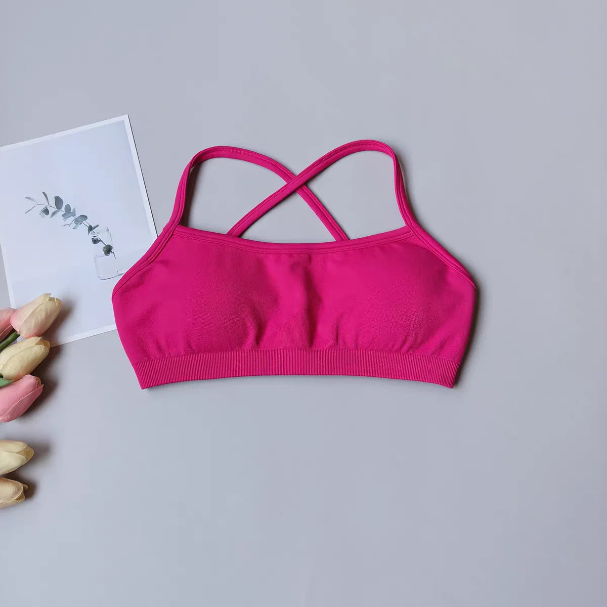 Seamless Women Racerback Yoga Sports Bra for Fitness and Running