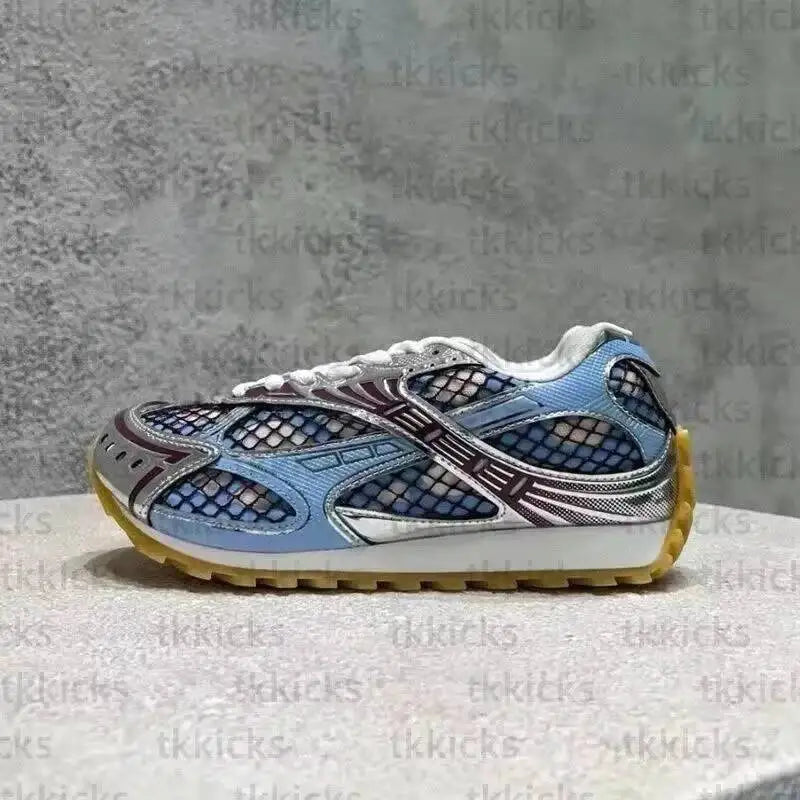 Leather Mesh Running Sneakers For Women And Men Athletic Trainers